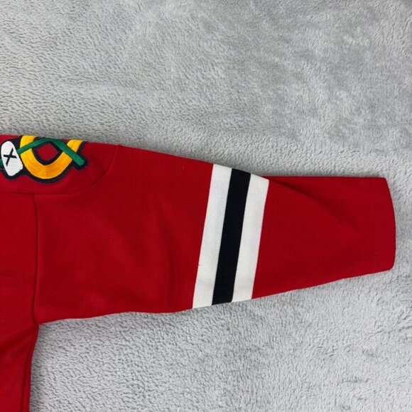 CCM Chicago Blackhawks Vintage Hockey Jersey Boys Size L/XL US - Picture 12 of 14